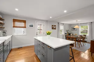 152 Sprague St, Dedham, MA 02026 - Photo 15