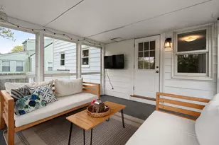 152 Sprague St, Dedham, MA 02026 - Photo 21