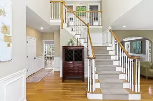 4 Fieldstone Ct, Grafton, MA 01519 - Photo 9