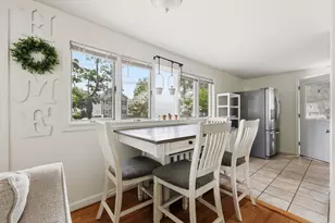 49 Canterbury Rd, Springfield, MA 01118 - Photo 11