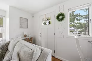49 Canterbury Rd, Springfield, MA 01118 - Photo 5