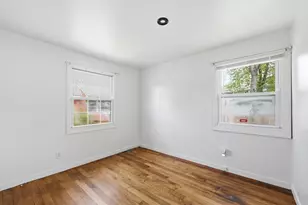 49 Canterbury Rd, Springfield, MA 01118 - Photo 19
