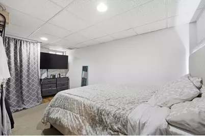 49 Canterbury Rd, Springfield, MA 01118 - Photo 29