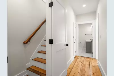 18 Balcomb St #B, Salem, MA 01970 - Photo 19