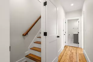 18 Balcomb St, Salem, MA 01970 - Photo 23