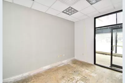 21 Locust St, Northampton, MA 01060 - Photo 21