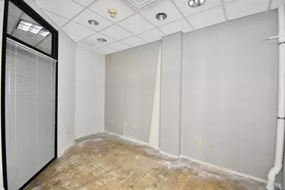21 Locust St, Northampton, MA 01060 - Photo 15