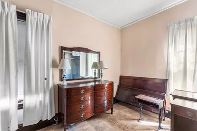 18 Wendell Pl, Springfield, MA 01105 - Photo 11