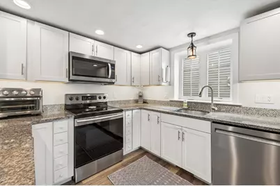 23 Belmont St, Abington, MA 02351 - Photo 5