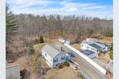 19 Elane, Methuen, MA 01844 - Photo 5