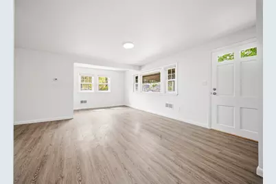 14 Palmer St, Quincy, MA 02169 - Photo 5