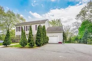 19 Pinehurst Ave, Saugus, MA 01906 - Photo 29