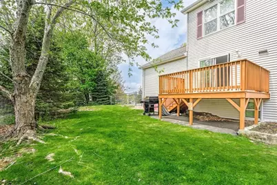 19 Pinehurst Ave, Saugus, MA 01906 - Photo 23