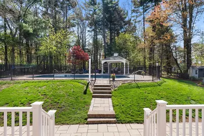 6 Edmunds Way, Franklin, MA 02038 - Photo 5