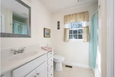 289 Weymouth St, Holbrook, MA 02343 - Photo 15