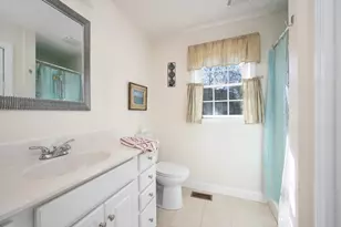 289 Weymouth St, Holbrook, MA 02343 - Photo 15