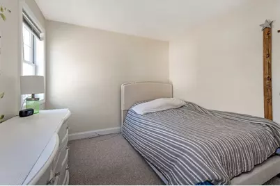 289 Weymouth St, Holbrook, MA 02343 - Photo 23
