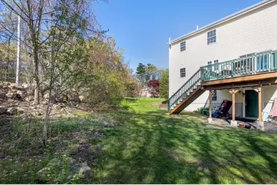 289 Weymouth St, Holbrook, MA 02343 - Photo 37