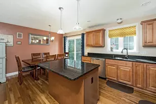 289 Weymouth St, Holbrook, MA 02343 - Photo 13