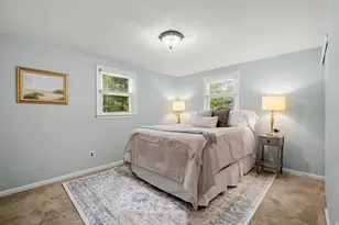 35 Freeport Dr, Burlington, MA 01803 - Photo 17