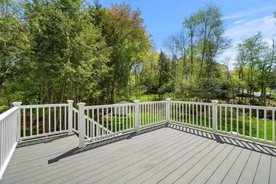 35 Freeport Dr, Burlington, MA 01803 - Photo 33