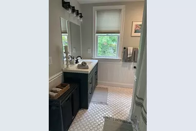 64 L Street, Boston, MA 02127 - Photo 15