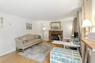 117 Pelham St, Pembroke, MA 02359 - Photo 25