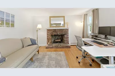117 Pelham St, Pembroke, MA 02359 - Photo 23