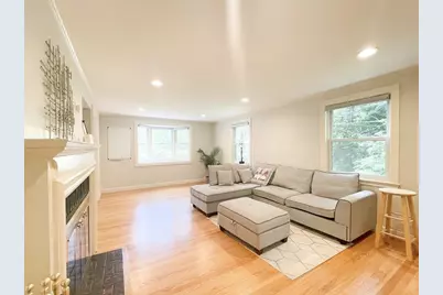 37 Emerson Rd, Winchester, MA 01890 - Photo 7
