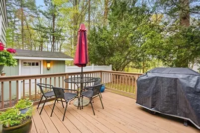 9 Green St, Foxboro, MA 02035 - Photo 5