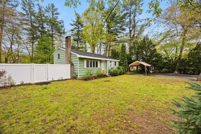 9 Green St, Foxboro, MA 02035 - Photo 3