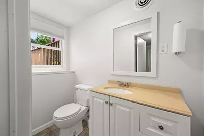9 Green St, Foxboro, MA 02035 - Photo 27