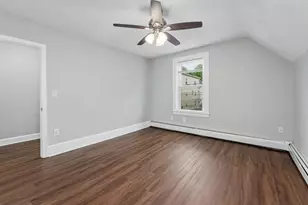 23 7th Ave, Haverhill, MA 01830 - Photo 9