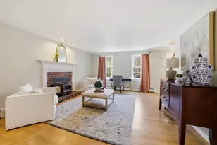 43 Carriage Hill Rd, Northborough, MA 01532 - Photo 3