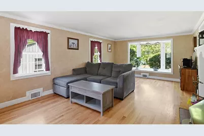 20 Arbor Ln, Wilbraham, MA 01095 - Photo 5
