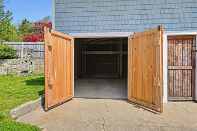 97 Middle Rd, Acushnet, MA 02743 - Photo 37