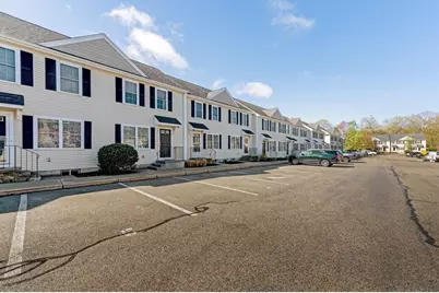 11 Boxberry Ln #11, Rockland, MA 02370 - Photo 3