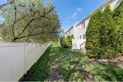 11 Boxberry Ln #11, Rockland, MA 02370 - Photo 11