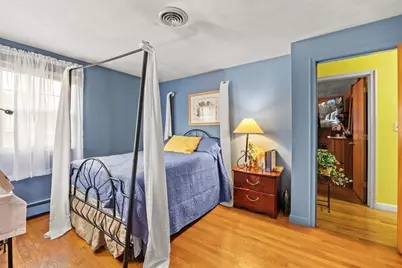 273 W Chestnut St, Brockton, MA 02301 - Photo 15