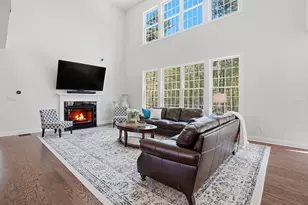 60 Chamberlain St, Hopkinton, MA 01748 - Photo 13