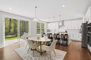 60 Chamberlain St, Hopkinton, MA 01748 - Photo 15