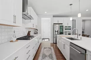 60 Chamberlain St, Hopkinton, MA 01748 - Photo 19