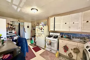 27 Loring St, Springfield, MA 01105 - Photo 23