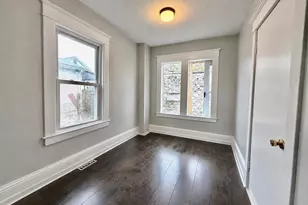 27 Loring St, Springfield, MA 01105 - Photo 5