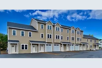 7 Gorham St #60, Chelmsford, MA 01824 - Photo 1