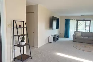 224 Nassau Dr, Springfield, MA 01129 - Photo 9