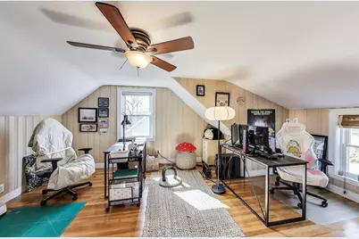 22 Irving St, Reading, MA 01867 - Photo 21