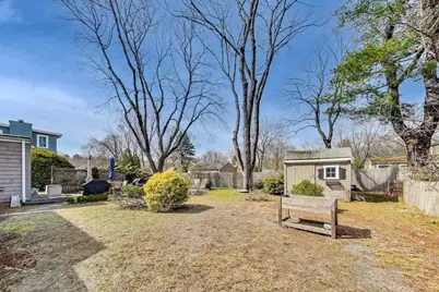 22 Irving St, Reading, MA 01867 - Photo 33