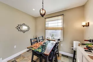 22 Irving St, Reading, MA 01867 - Photo 11