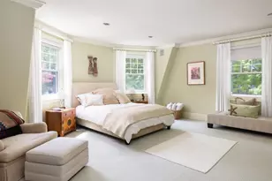 68 Dudley St, Brookline, MA 02445 - Photo 17